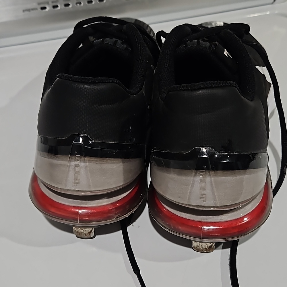 Shoes - Picture 3 of 5